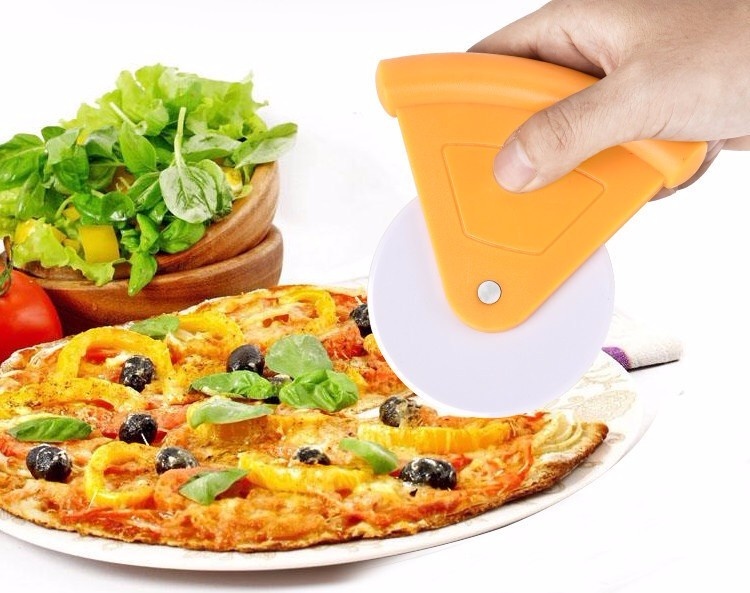 Plastic Pizza Wheels Cutters