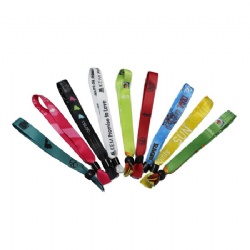 Woven Wristband with Locking Clasp